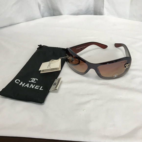 Chanel Vintage Sunglasses Made in italy Brown with Tags - Picture 1 of 7